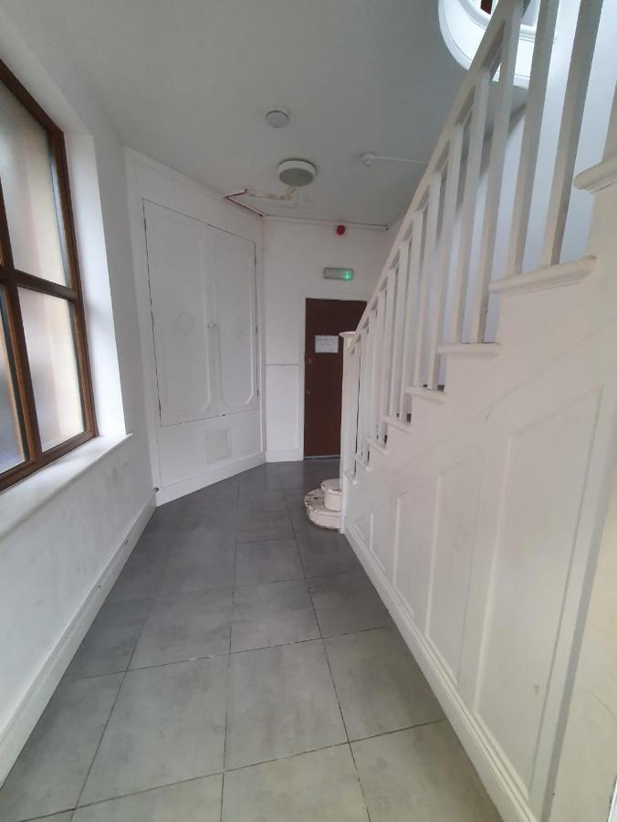 Sw16 Norbury Guesthouse ロンドン エクステリア 写真