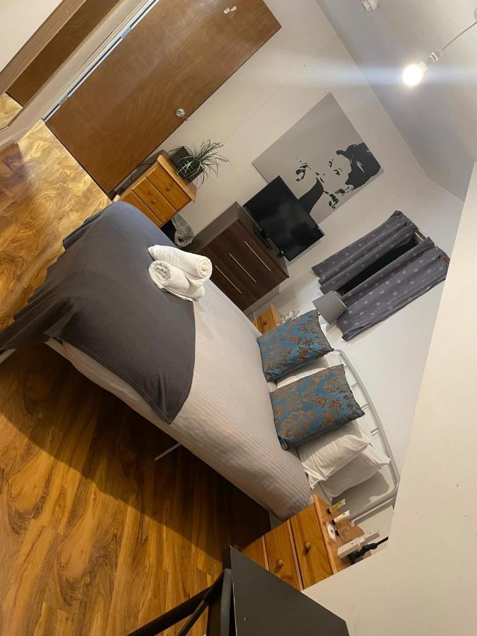 Sw16 Norbury Guesthouse ロンドン エクステリア 写真