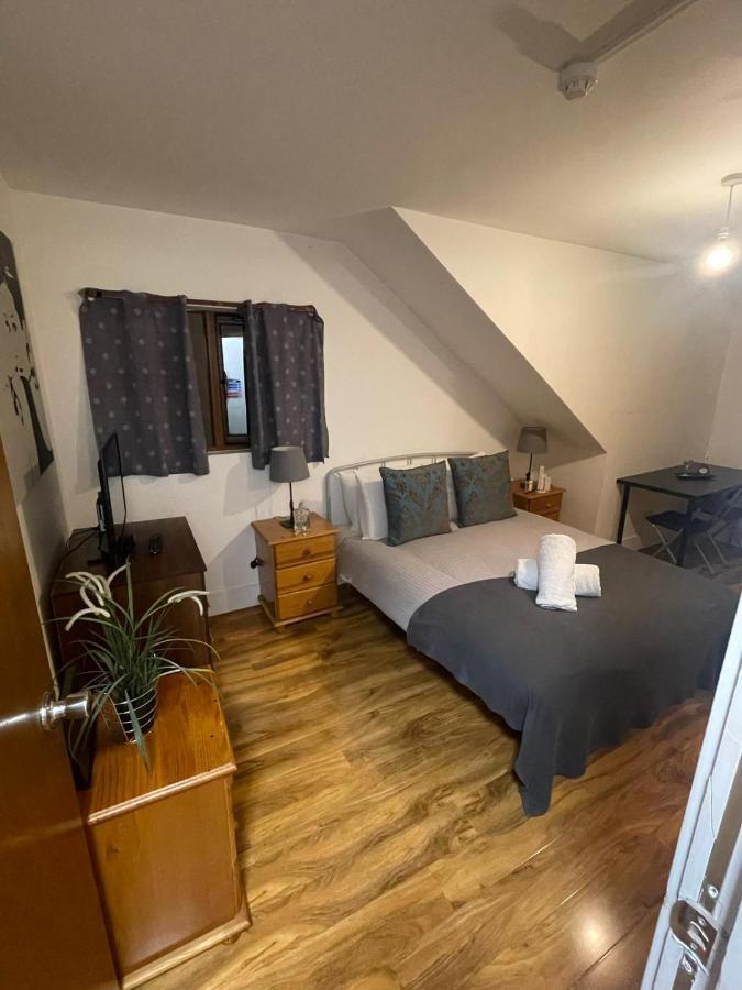 Sw16 Norbury Guesthouse ロンドン エクステリア 写真