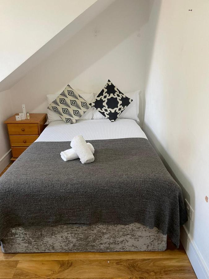 Sw16 Norbury Guesthouse ロンドン エクステリア 写真